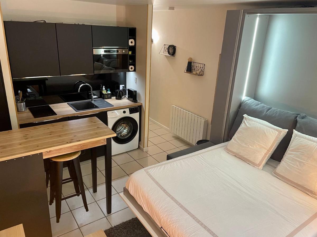 Апартаменты Studio Pessac Centre Tram & Parking Экстерьер фото